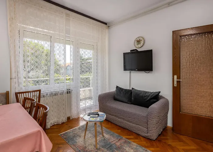Apartamento Stunning In *
