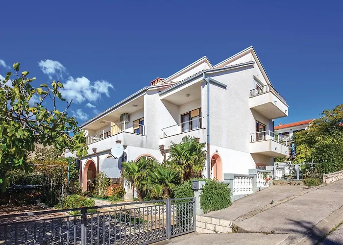 Stunning In Apartman Novi Vinodolski
